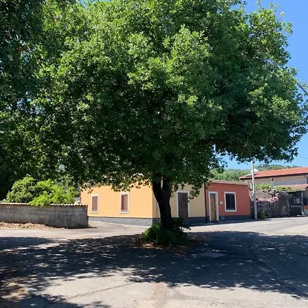 Rusina Dom wakacyjny Santa Venerina